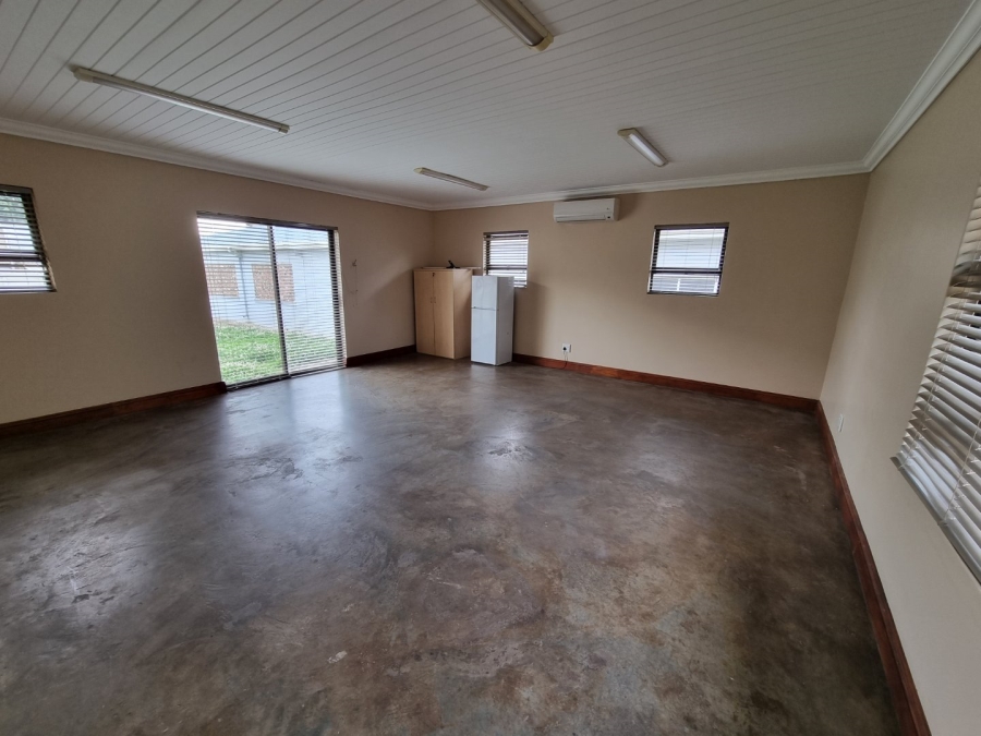  Bedroom Property for Sale in Bethlehem Free State